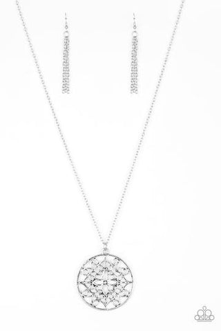 Mandala Melody Silver - Paparazzi Necklace
