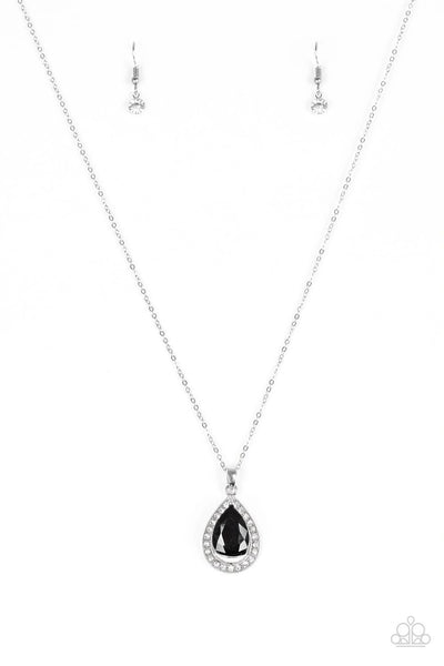 Because I'm Queen Black - Paparazzi Necklace