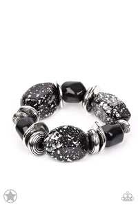 Glaze of Glory - Black - Paparazzi Jewelry