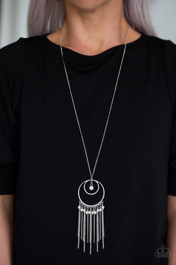 Out of Bounds Shimmer White - Paparazzi Necklace