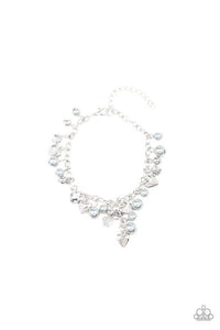 Kensington Kiss silver Bracelet - Paparazzi Accessories