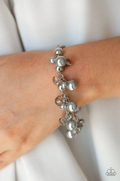 Kensington Kiss silver Bracelet - Paparazzi Accessories