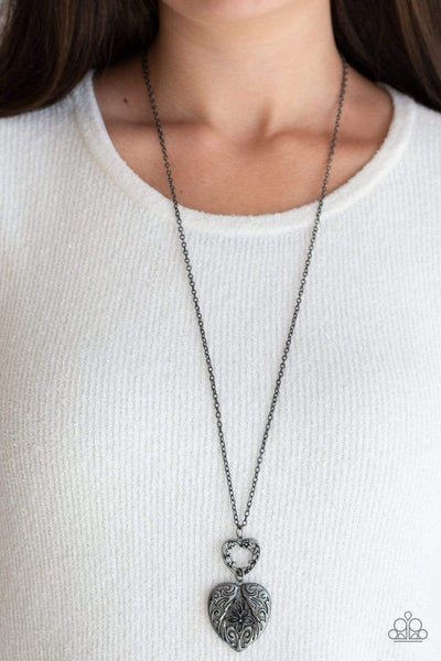 Garden Lovers - Silver Heart Paparazzi Necklace