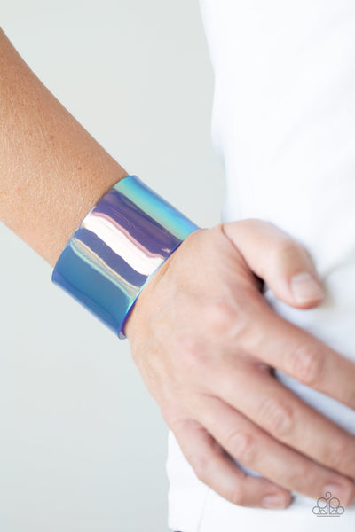 Homographic Aura - Blue Bracelet - Paparazzi Accessories