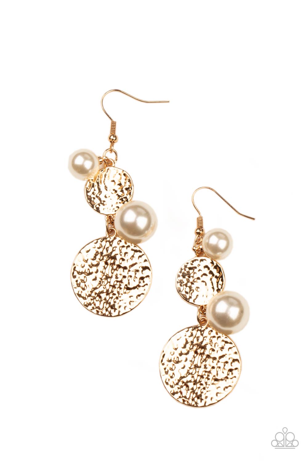 Pearl Dive - Gold - Paparazzi Jewelry