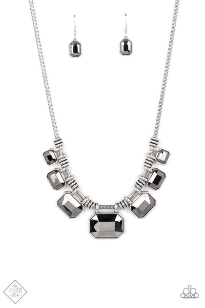 Urban Extravagance Silver - Paparazzi Necklace