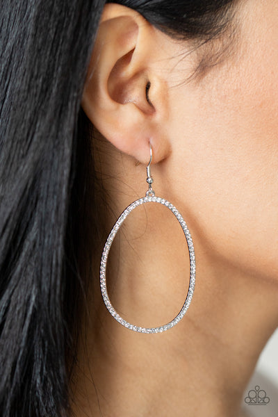 OVAL-ruled! White - Paparazzi Jewelry