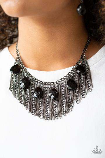 Vixen Conviction Black - Paparazzi Jewelry