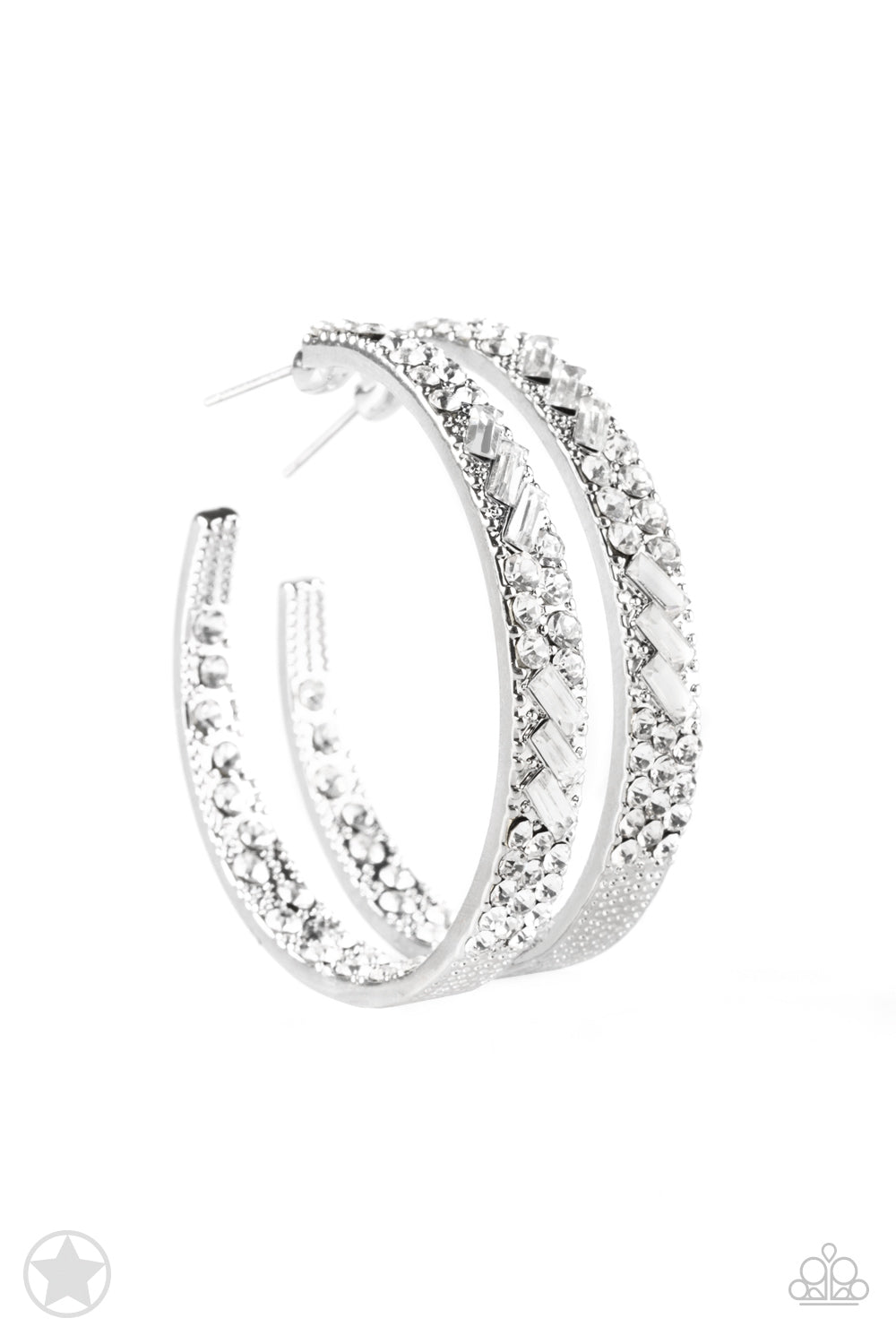 Glitzy By Association White - Paparazzi Jewelry