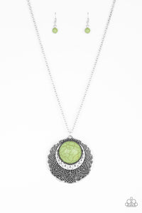 Medallion Meadow Green - Paparazzi Necklace