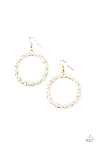 Pearl Palace Gold - Paparazzi Earring