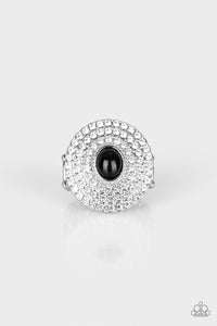 Royal Ranking Black - Paparazzi Ring