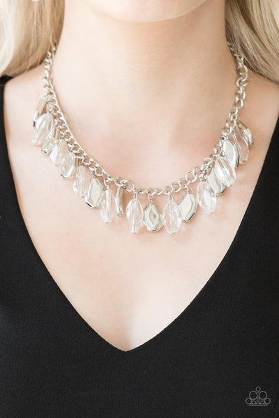 Fringe Fabulous White - Paparazzi Necklace