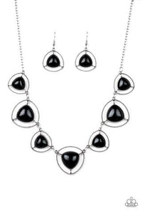 Make A Point Black - Paparazzi Necklace